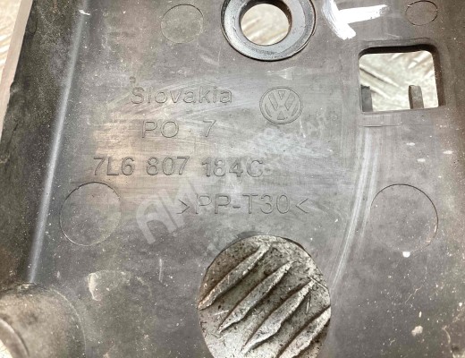 Кронштейн крепления бампера переднего Volkswagen Touareg I (7L) 2002-2006  Volkswagen Touareg Touareg I (7L) 2002-2006