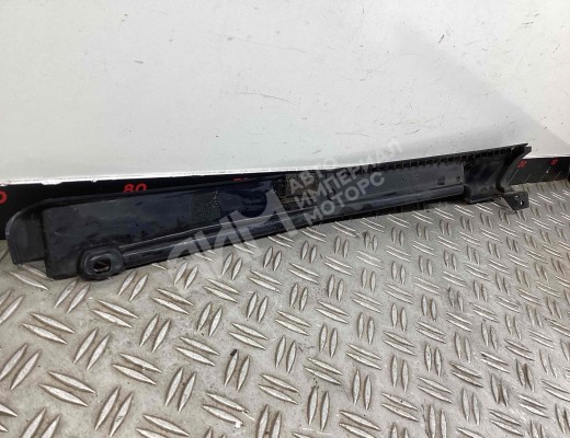 Молдинг стекла лобового Renault Premium II 2006-2013  Renault Premium Premium II 2006-2013