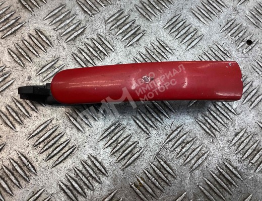 Ручка наружная передняя левая Volkswagen Passat B5 (3B) 1996-2000  Volkswagen Passat Passat B5 (3B) 1996-2000