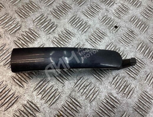 Ручка наружная передняя левая Volkswagen Passat B5 (3B) 1996-2000  Volkswagen Passat Passat B5 (3B) 1996-2000