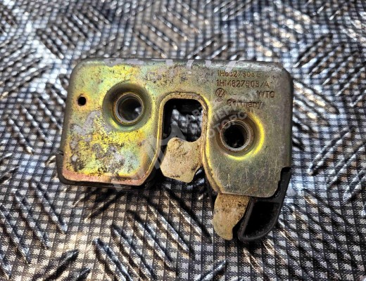 Замок багажника Volkswagen Golf III (1H) 1991-1997  Volkswagen Golf Golf III (1H) 1991-1997