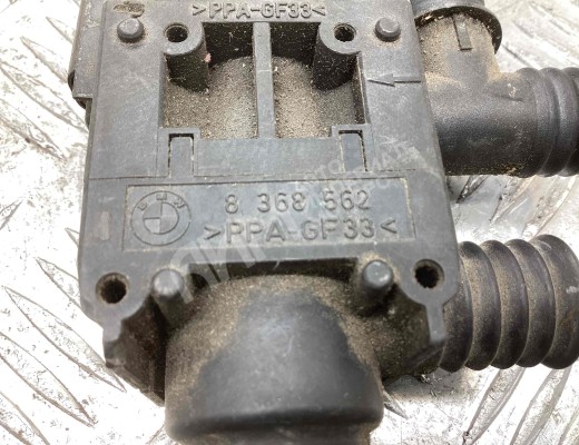 Кран отопителя (печки) BMW 5-Series (E39) 1995-2000  BMW 5-Series 5-Series (E39) 1995-2000