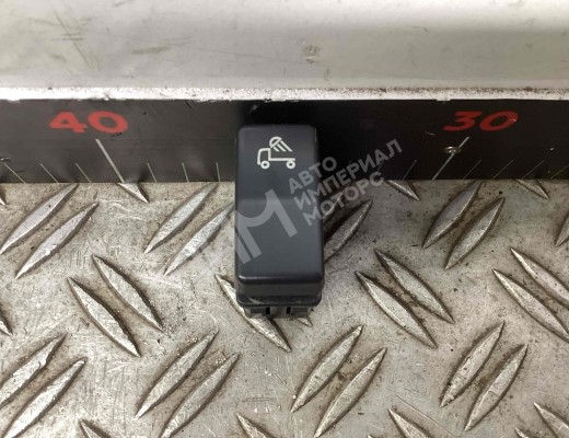 Кнопка (выключатель) Renault Premium II 2006-2013  Renault Premium Premium II 2006-2013