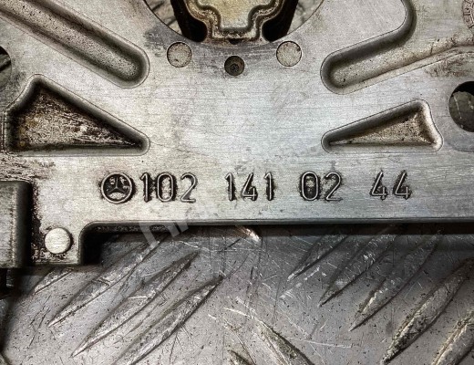 Подогрев впускного коллектора (еж) Mercedes E (W124) 1985-1996  Mercedes E E (W124) 1985-1996