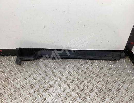 Молдинг стекла лобового Renault Premium II 2006-2013  Renault Premium Premium II 2006-2013