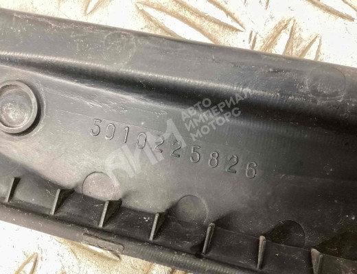 Молдинг стекла лобового Renault Premium II 2006-2013  Renault Premium Premium II 2006-2013