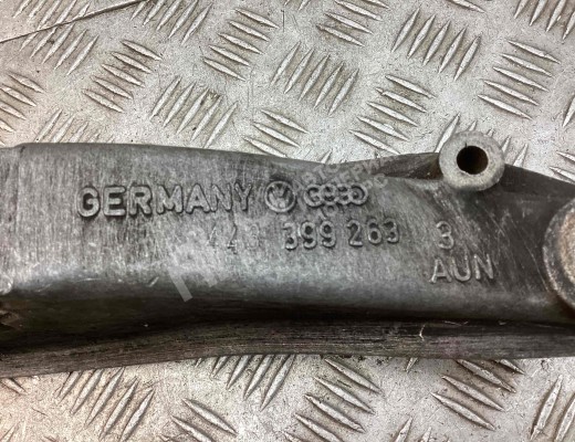 Кронштейн КПП Audi 100 C3 1982-1991  Audi 100 100 C3 1982-1991