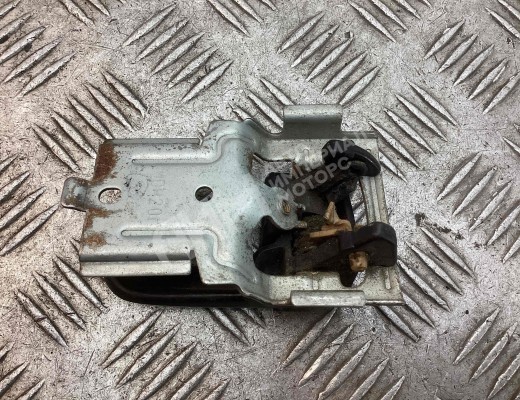 Ручка внутренняя передняя левая Mazda 626 IV (GE/GV) 1992-1997  Mazda 626 626 IV (GE/GV) 1992-1997