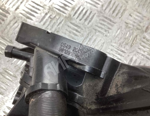 Корпус термостата Citroen C4 Picasso (UD) 2006-2013  Citroen C4 Picasso C4 Picasso (UD) 2006-2013