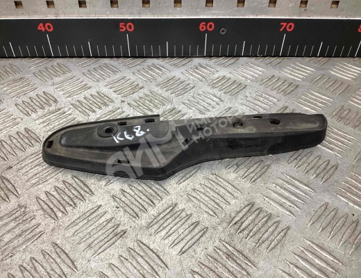 Кронштейн рейлинга Kia Carnival I (GQ) 1998-2006  Kia Carnival Carnival I (GQ) 1998-2006