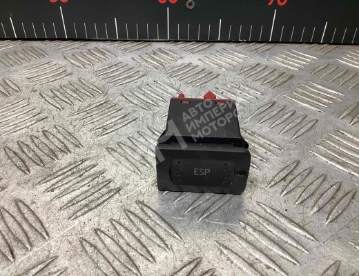 Кнопка антипробуксовочной системы (ABS/ESP) Volkswagen Golf IV (1J) 1997-2004  Volkswagen Golf Golf IV (1J) 1997-2004