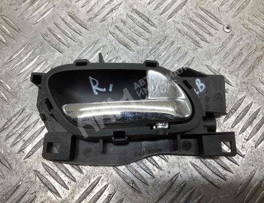 Ручка внутренняя передняя правая  Peugeot 407 2004-2010