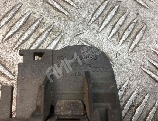 Ручка наружная передняя правая Audi A6 Allroad C5 (4BH) 2000-2005  Audi A6 Allroad A6 Allroad C5 (4BH) 2000-2005