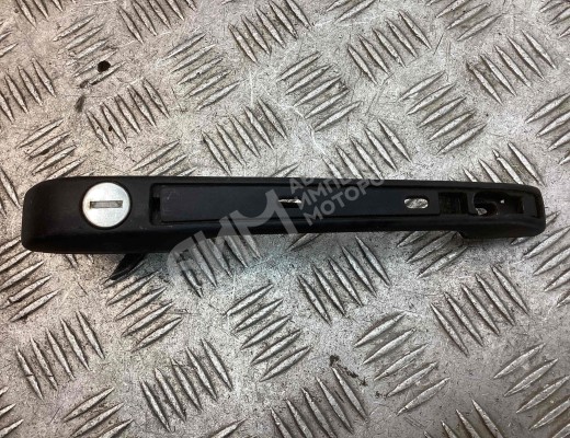 Ручка наружная передняя правая Volkswagen Golf II 1983-1992  Volkswagen Golf Golf II 1983-1992