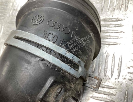 Патрубок турбины Volkswagen Passat B6 (3C) 2005-2010  Volkswagen Passat Passat B6 (3C) 2005-2010
