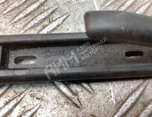 Ручка наружная передняя правая Volkswagen Golf II 1983-1992  Volkswagen Golf Golf II 1983-1992