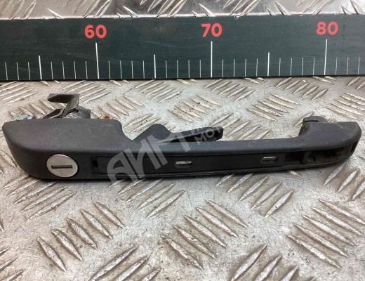 Ручка наружная передняя правая Volkswagen Golf II 1983-1992  Volkswagen Golf Golf II 1983-1992