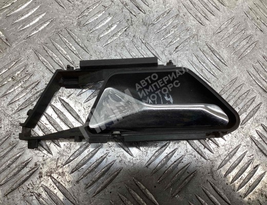 Ручка внутренняя передняя левая Mercedes E (W124) 1985-1996  Mercedes E E (W124) 1985-1996