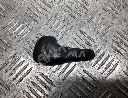 Ручка внутренняя передняя левая Volkswagen Passat B4 (3A) 1993-1997  Volkswagen Passat Passat B4 (3A) 1993-1997