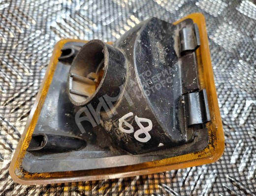 Поворотник левый Volkswagen Transporter T3 1980-1992  Volkswagen Transporter Transporter T3 1980-1992