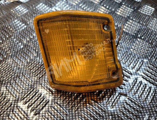 Поворотник левый  Volkswagen Transporter T3 1980-1992