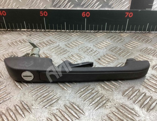 Ручка наружная передняя правая Volkswagen Golf II 1983-1992  Volkswagen Golf Golf II 1983-1992