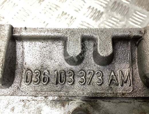 Головка блока цилиндров Volkswagen Golf IV (1J) 1997-2004  Volkswagen Golf Golf IV (1J) 1997-2004
