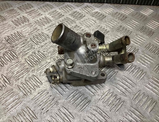Корпус термостата Opel Corsa B 1993-2000  Opel Corsa Corsa B 1993-2000