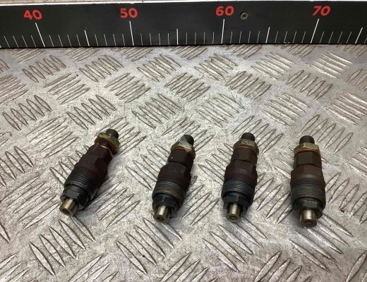 Форсунка Opel Corsa B 1993-2000  Opel Corsa Corsa B 1993-2000