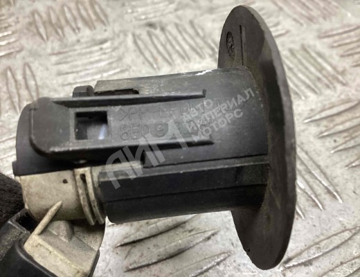 Датчик парктроника Audi A4 B7 (8EC, 8ED) 2004-2008  Audi A4 A4 B7 (8EC, 8ED) 2004-2008