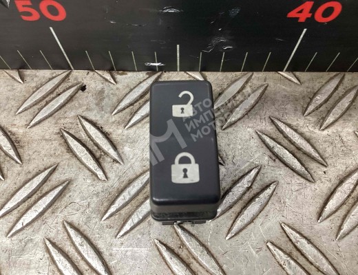 Кнопка центрального замка Renault Premium II 2006-2013  Renault Premium Premium II 2006-2013