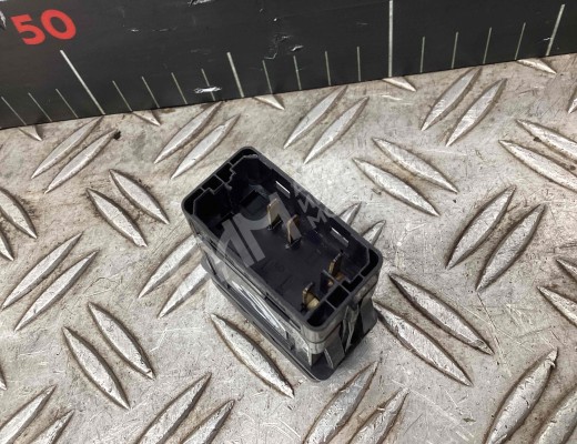 Кнопка (выключатель) Renault Premium II 2006-2013  Renault Premium Premium II 2006-2013
