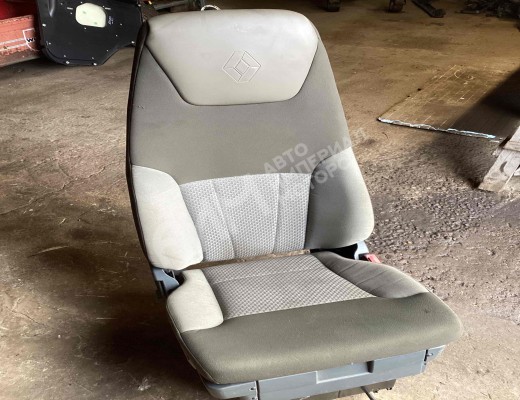 Сиденье переднее правое Renault Premium II 2006-2013  Renault Premium Premium II 2006-2013