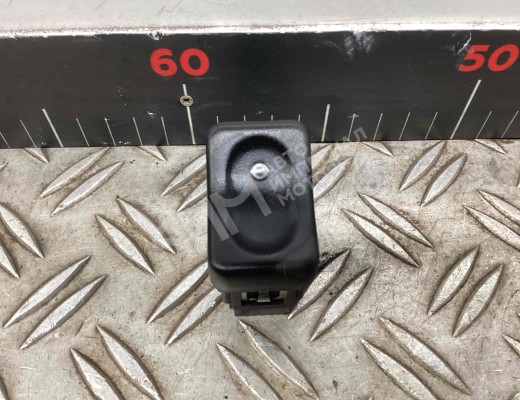 Кнопка (выключатель) Scania 4-series 1995-2004  Scania 4-series 4-series 1995-2004