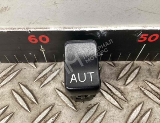 Кнопка (выключатель) Scania 4-series 1995-2004  Scania 4-series 4-series 1995-2004