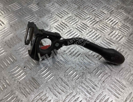 Переключатель дворников Volkswagen Golf III (1H) 1991-1997  Volkswagen Golf Golf III (1H) 1991-1997