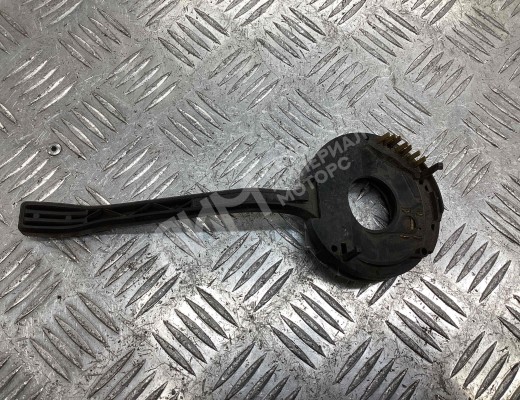 Переключатель поворотов Volkswagen Golf II 1983-1992  Volkswagen Golf Golf II 1983-1992