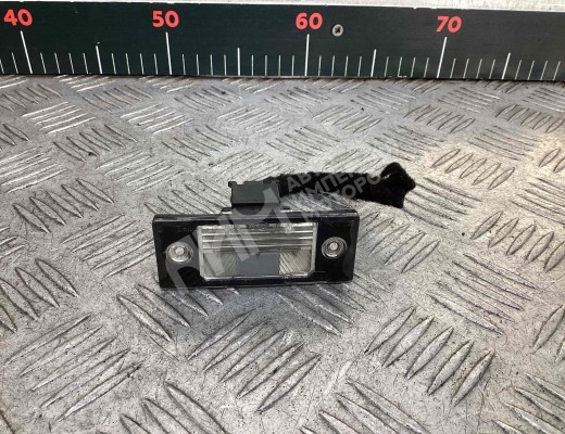 Стоп-сигнал Volkswagen Golf IV (1J) 1997-2004  Volkswagen Golf Golf IV (1J) 1997-2004