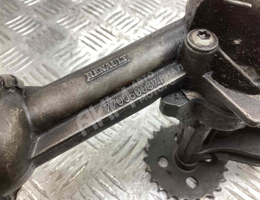 Насос масляный Renault Megane I 1995-2002  Renault Megane Megane I 1995-2002