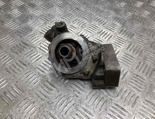 Корпус масляного фильтра Volkswagen Passat B5 (3B) 1996-2000  Volkswagen Passat Passat B5 (3B) 1996-2000