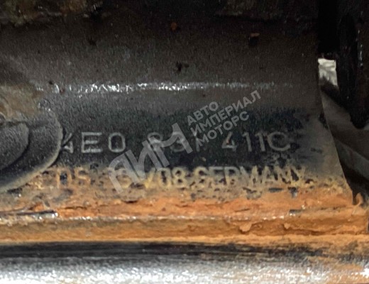 Петля двери передней левой Audi A8 D3 (4E) 2005-2007 рестайлинг  Audi A8 A8 D3 (4E) 2005-2007 рестайлинг