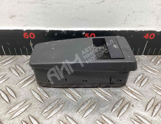 Кнопка стеклоподъемника переднего правого MAN TGS I 2007-2020  MAN TGS TGS I 2007-2020