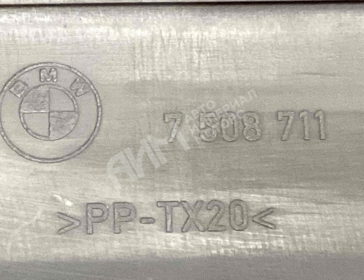 Декоративная крышка двигателя BMW 3-Series (E46) 2001-2005 рестайлинг  BMW 3-Series 3-Series (E46) 2001-2005 рестайлинг