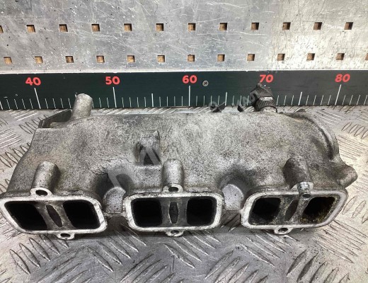 Коллектор впускной Volkswagen Passat B5 (3B) 1996-2000  Volkswagen Passat Passat B5 (3B) 1996-2000