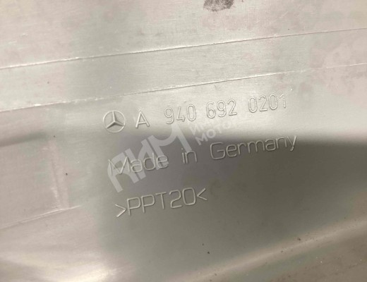 Обшивка стойки передней левой Mercedes Axor 2001-н.в.  Mercedes Axor Axor 2001-н.в.