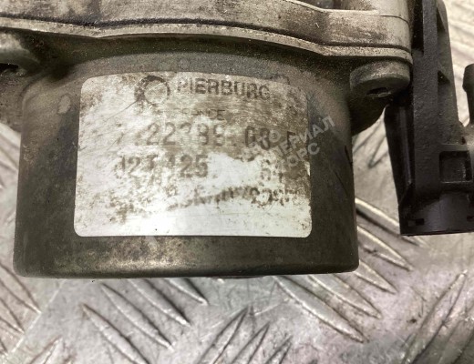 Насос вакуумный Renault Megane I 1995-2002  Renault Megane Megane I 1995-2002