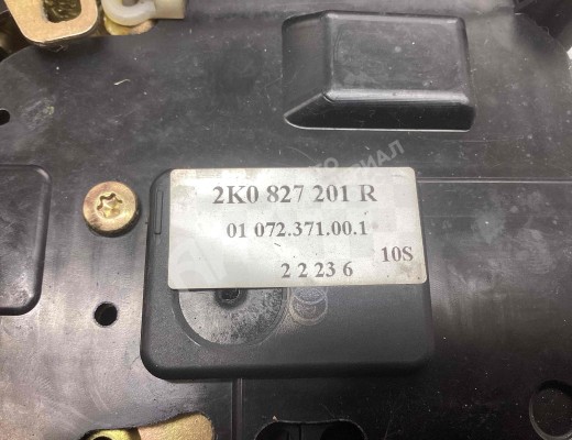 Замок багажника Volkswagen Caddy III (2K) 2004-2010  Volkswagen Caddy Caddy III (2K) 2004-2010