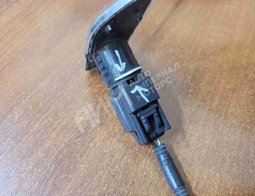 Повторитель передний правый Volvo S60 I (RS, RH) 2000-2009  Volvo S60 S60 I (RS, RH) 2000-2009