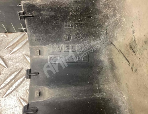 Накладка на зеркало правое Iveco Stralis I 2002-2012  Iveco Stralis Stralis I 2002-2012