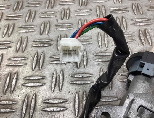 Замок зажигания Iveco Stralis I 2002-2012  Iveco Stralis Stralis I 2002-2012